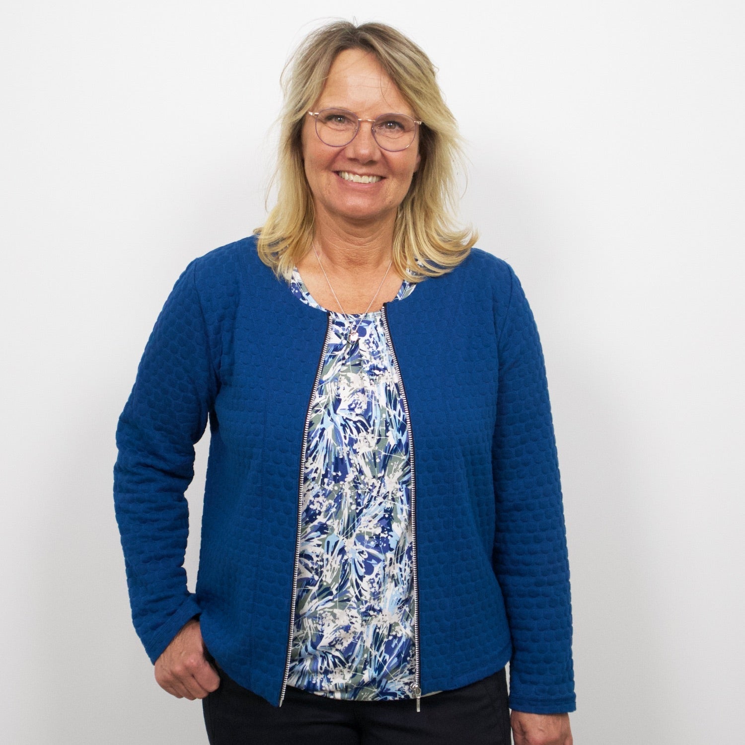 Tatina innejacka - Modell Mia i jacquard