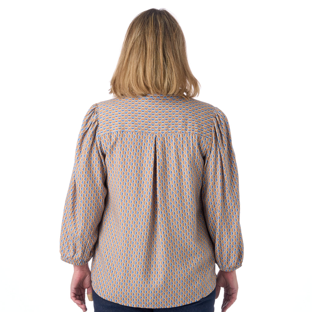 Skjortblus med knappslå från Brandtex