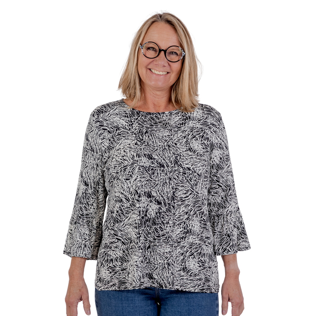 Tatina modell Clara – 3/4-ärmar med volangärmar – Viskos