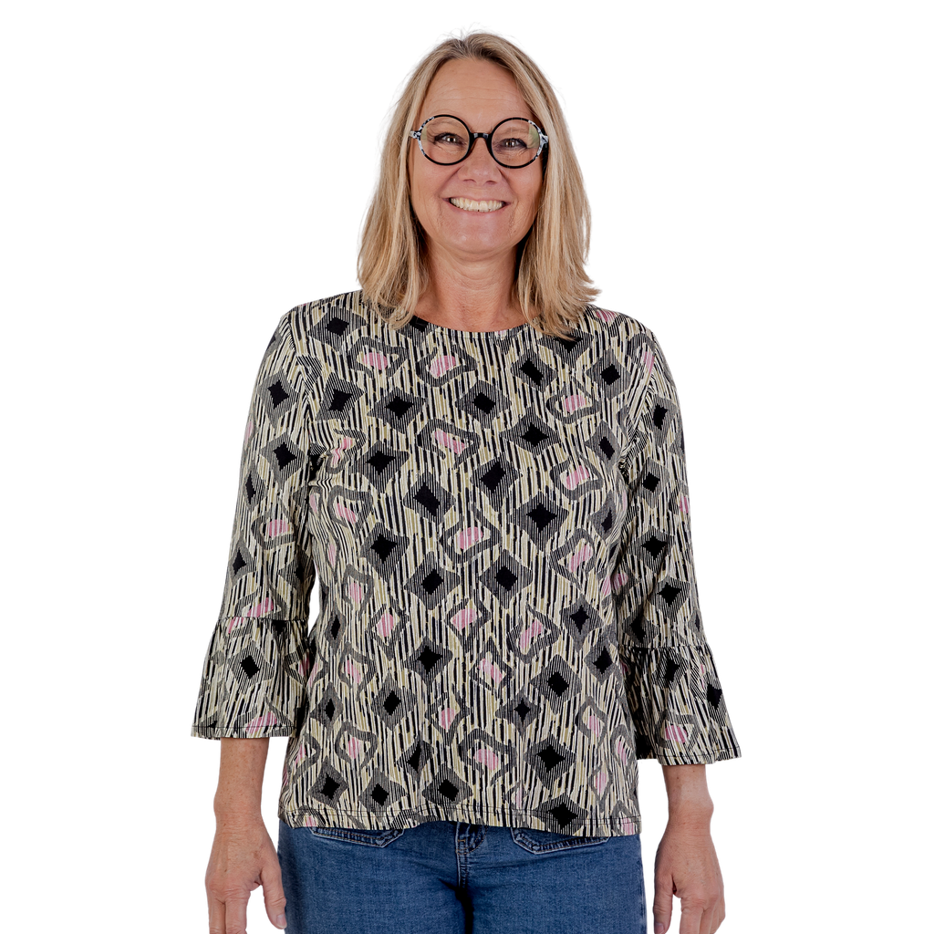 Tatina modell Clara – 3/4-ärmar med volangärmar – Viskos