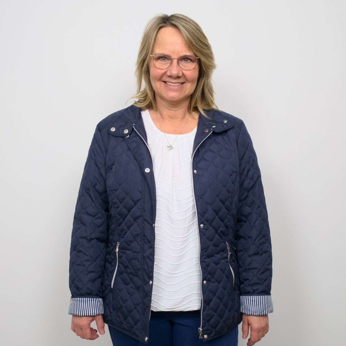 Quiltad övergångsjacka från Tatina