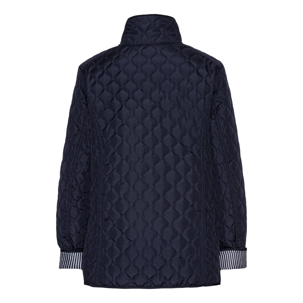 Quiltad övergångsjacka från Tatina