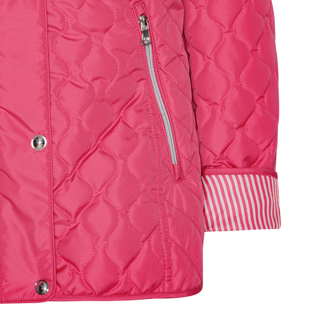 Quiltad övergångsjacka från Tatina